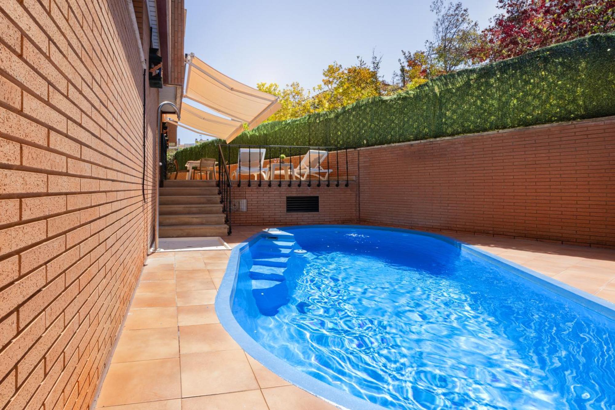 Casa Con Piscina En El Centro Tudela Exterior foto
